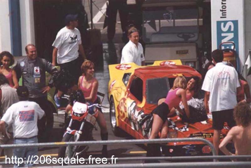 Pom-pom Griles avec Le Jet Car
